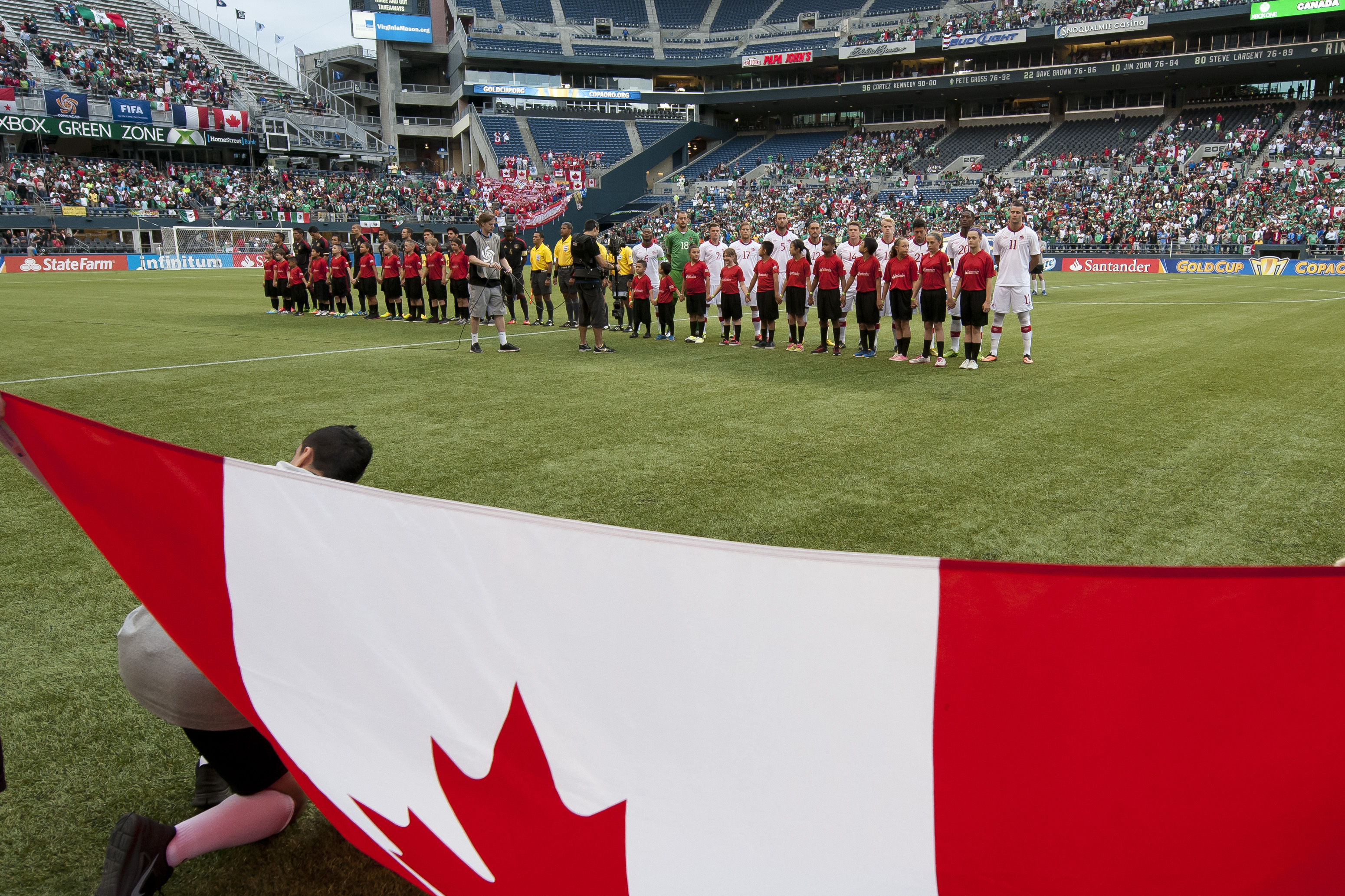 20130711_CanMNT_Anthem_by_Mexsport